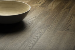 OAK LIGHT BROWN